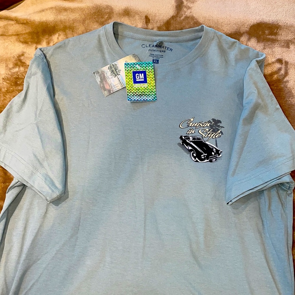 NWT. Mens Clearwater Outfitters - Picture 2 of 4